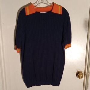 Men's Sweater From Pit To Pit 20 In" Arm In Seam 2 In" Torso 27 In"